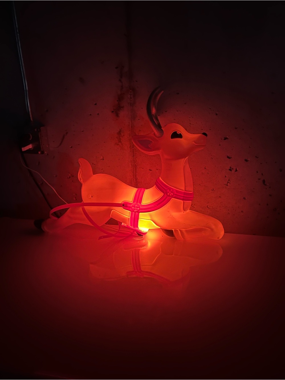 Light up Reindeer Accent Light - Red